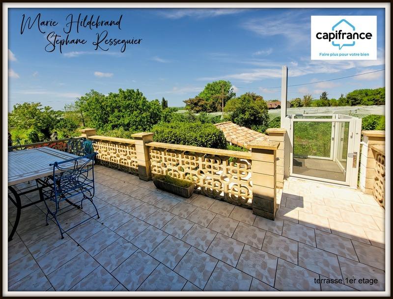 Maison - 254 m² - 12 pièces