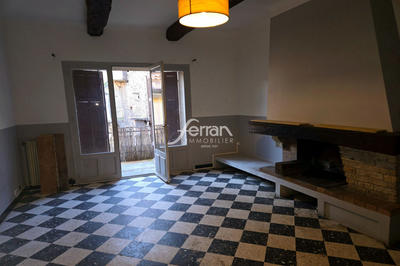 Maison de village - 100 m² - 6 pièces