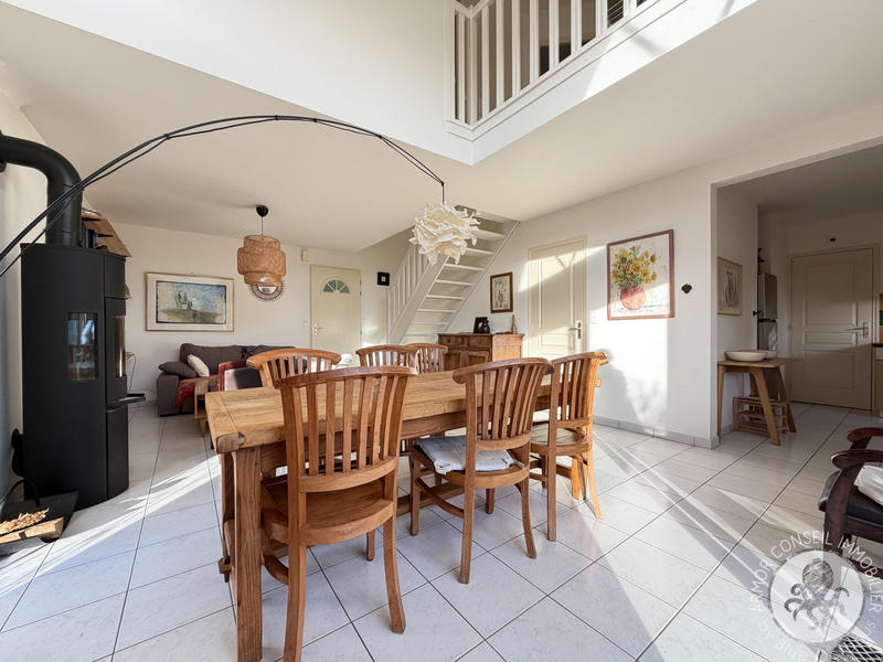 Maison - 87 m² - 5 pièces