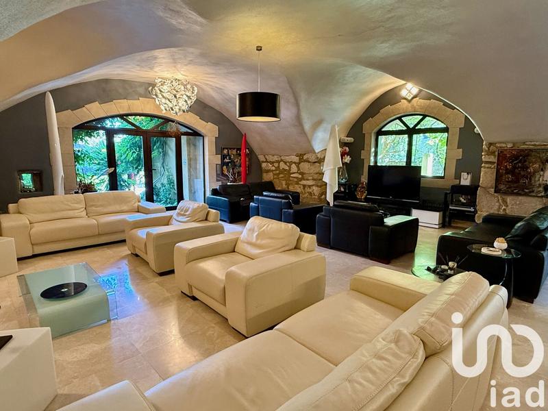 Bastide - 410 m² - 12 pièces