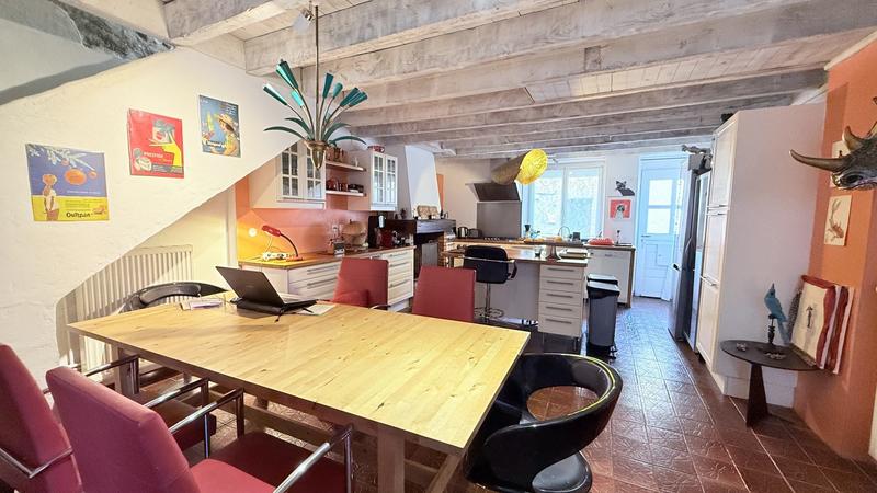 Maison - 150 m² - 7 pièces