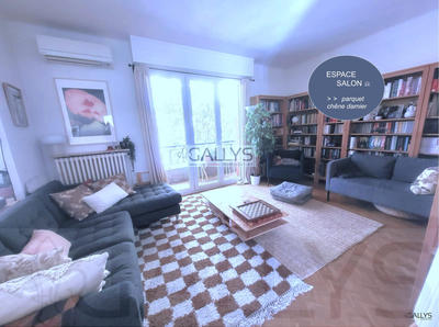 Appartement - 80 m² - 3 pièces