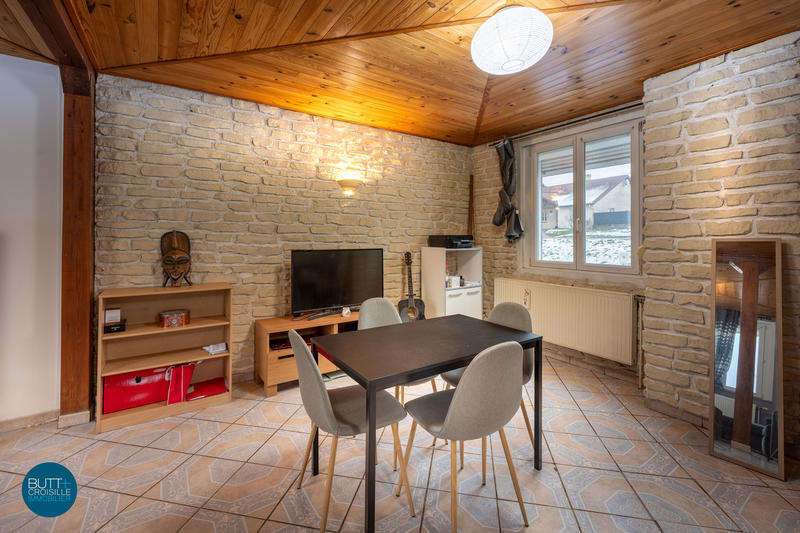 Maison - 96 m² - 4 pièces
