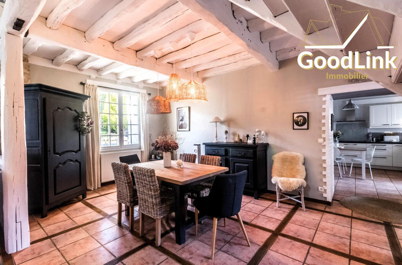 Maison ancienne - 178 m² - 6 pièces