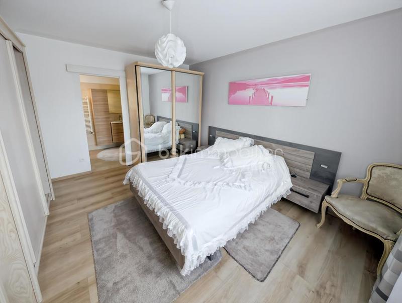 Maison - 135 m² - 6 pièces