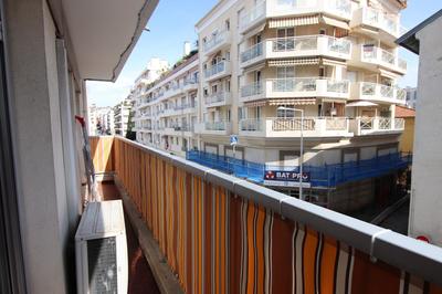 Appartement - 80 m² - 3 pièces