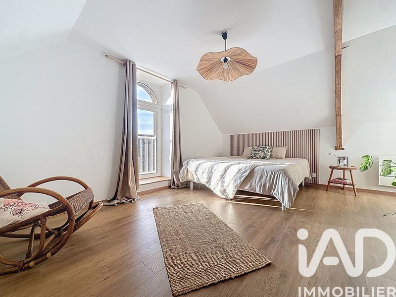 Maison - 197 m² - 6 pièces