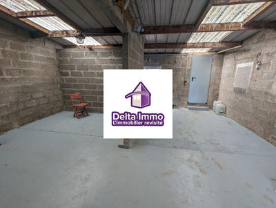 Parking / Garage - 65 m²