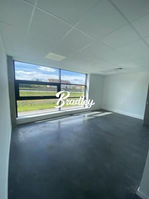 Bureau - 144 m²