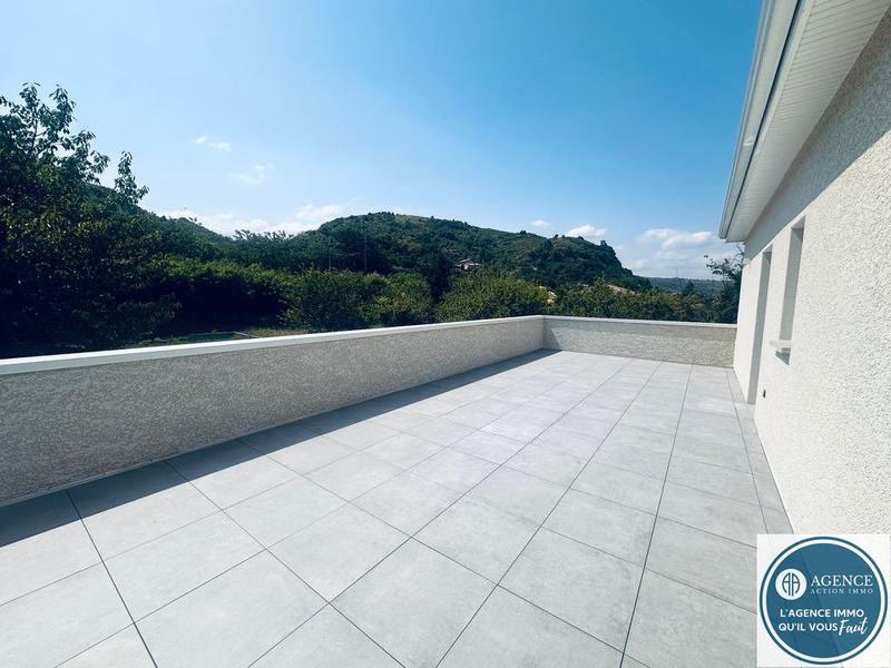 Maison - 166 m² - 5 pièces