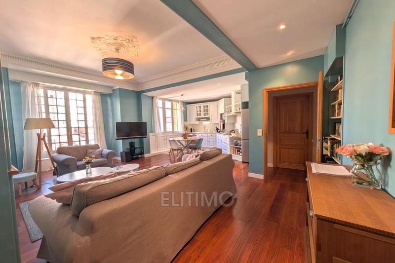 Appartement - 95 m² - 4 pièces