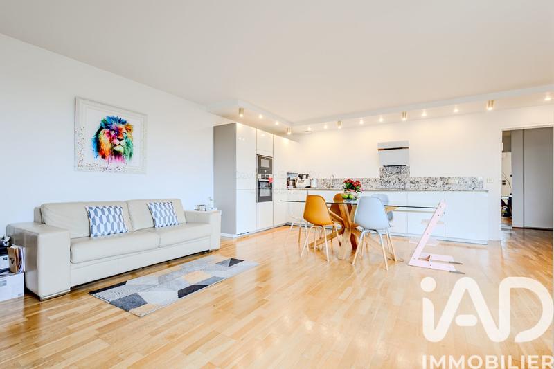 Appartement - 97 m² - 4 pièces