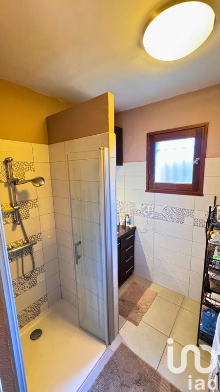 Maison - 94 m² - 6 pièces