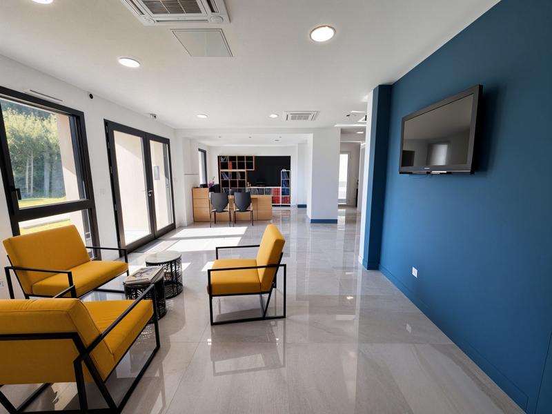 Bureau - 575 m² - 18 pièces