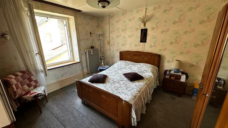 Maison - 100 m² - 6 pièces