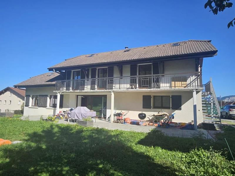 Maison de village - 130 m² - 5 pièces