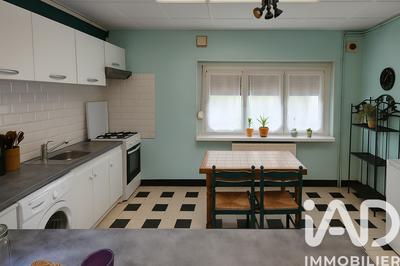 Maison - 82 m² - 5 pièces