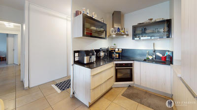 Appartement - 81 m² - 4 pièces