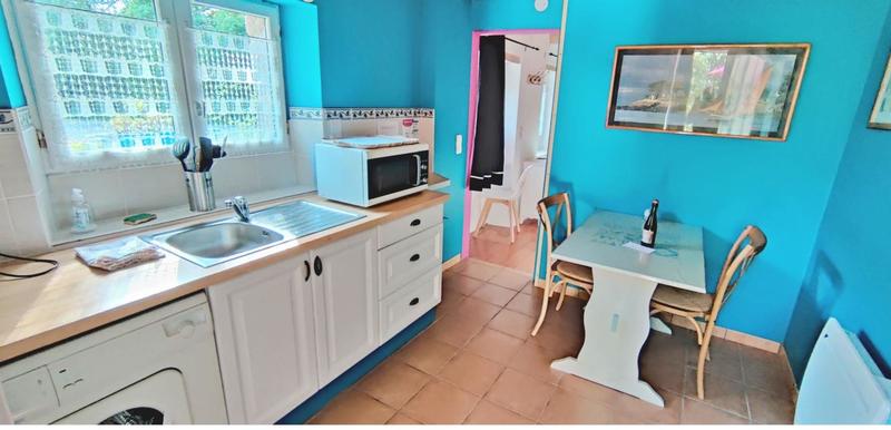 Demeure - 350 m² - 14 pièces