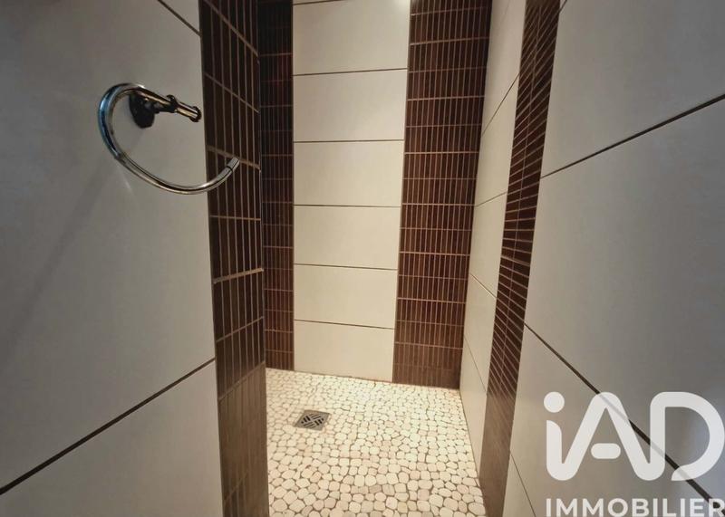 Maison - 160 m² - 7 pièces