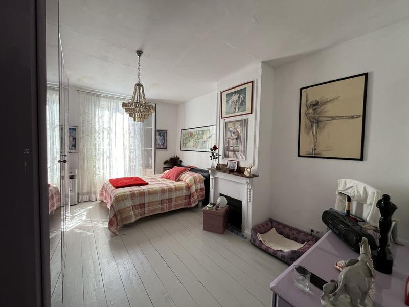 Maison traditionnelle - 95 m² - 4 pièces