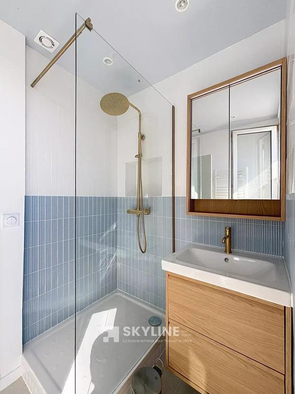 Appartement - 60 m² - 4 pièces