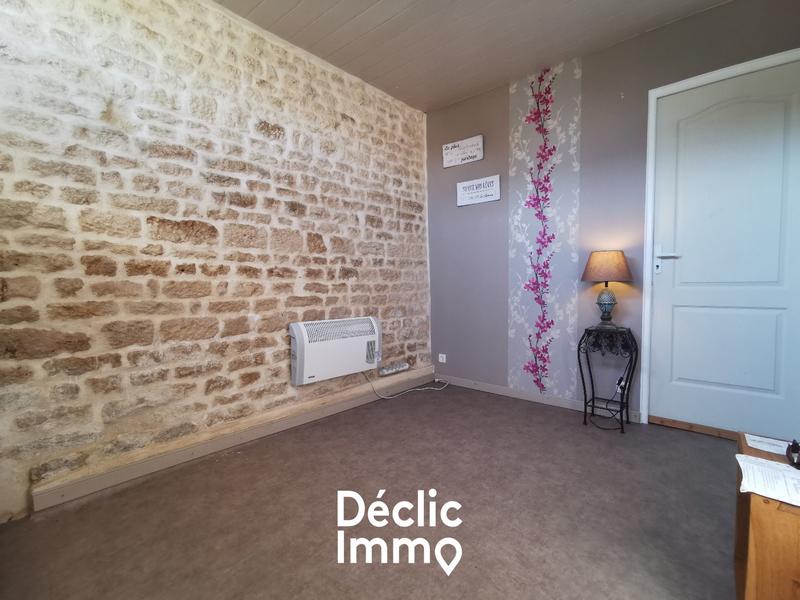 Maison en pierre - 171 m² - 8 pièces