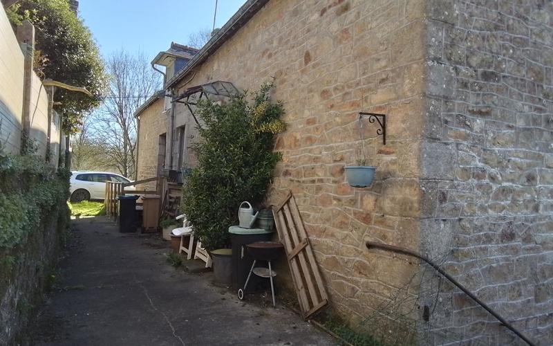 Maison en pierre - 90 m² - 5 pièces