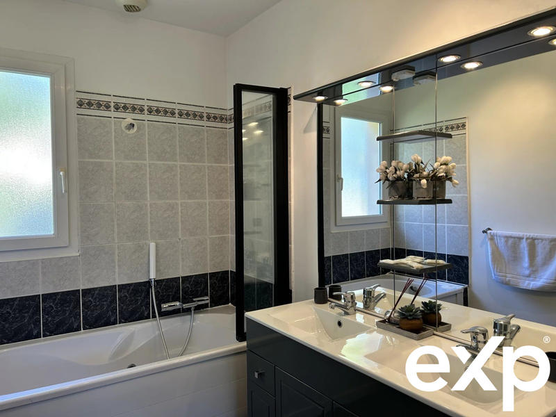 Villa - 145 m² - 5 pièces