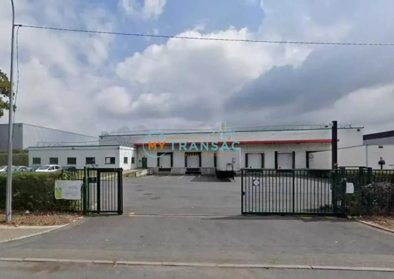 Local d'activités - 2 800 m²