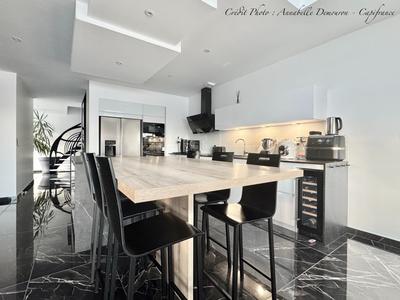 Maison d'architecte - 200 m² - 7 pièces