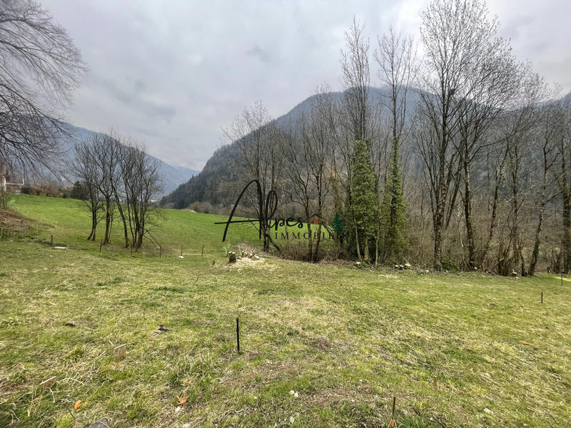Terrain - 647 m²