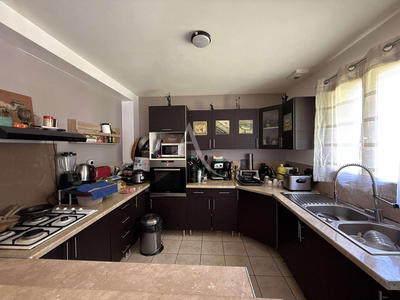 Maison - 109 m² - 6 pièces