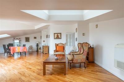 Appartement - 100 m² - 4 pièces