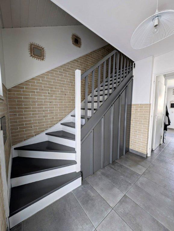 Maison - 92 m² - 4 pièces