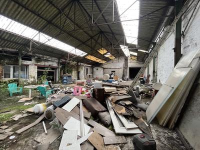 Parking / Garage - 400 m²