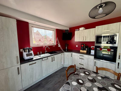 Maison - 193 m² - 8 pièces