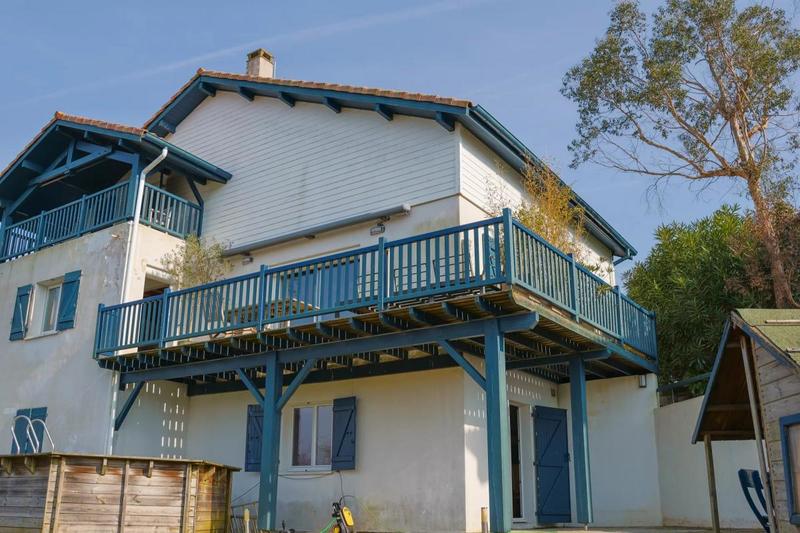 Villa - 190 m² - 6 pièces