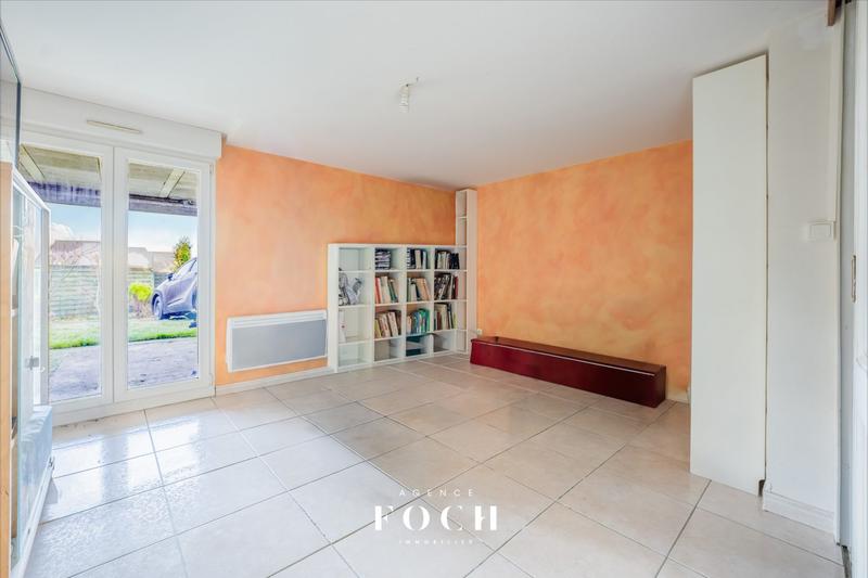 Maison traditionnelle - 220 m² - 8 pièces