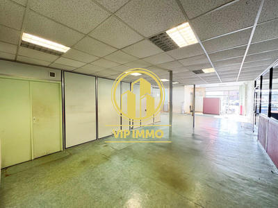 Local commercial - 300 m²