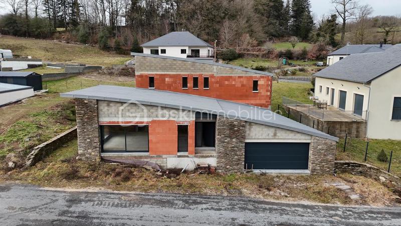 Maison d'architecte - 202 m² - 3 pièces