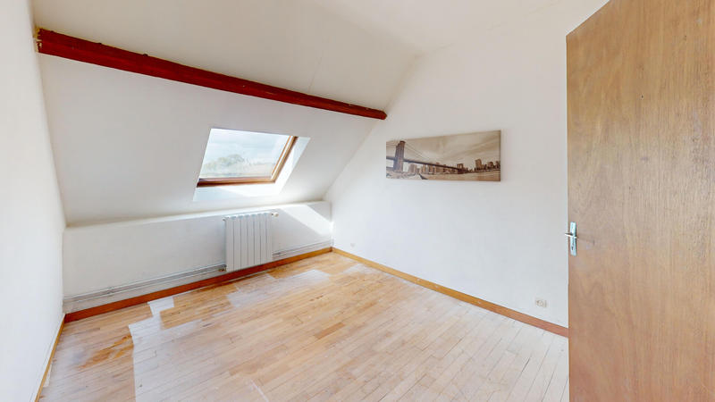 Maison - 104 m² - 6 pièces