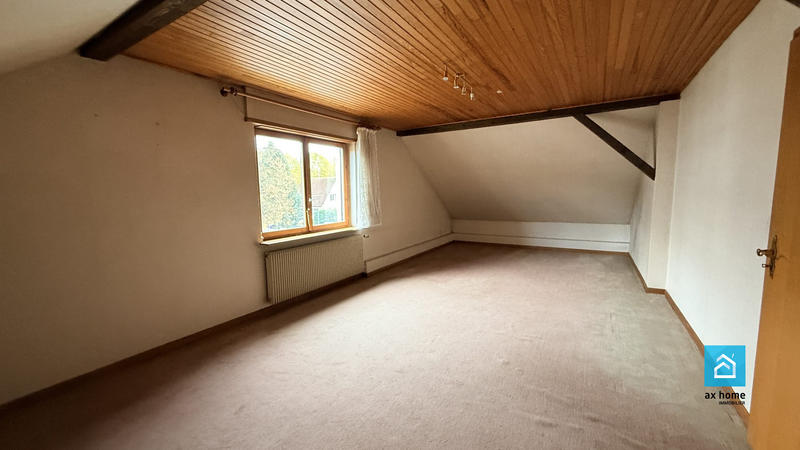 Maison - 230 m² - 7 pièces