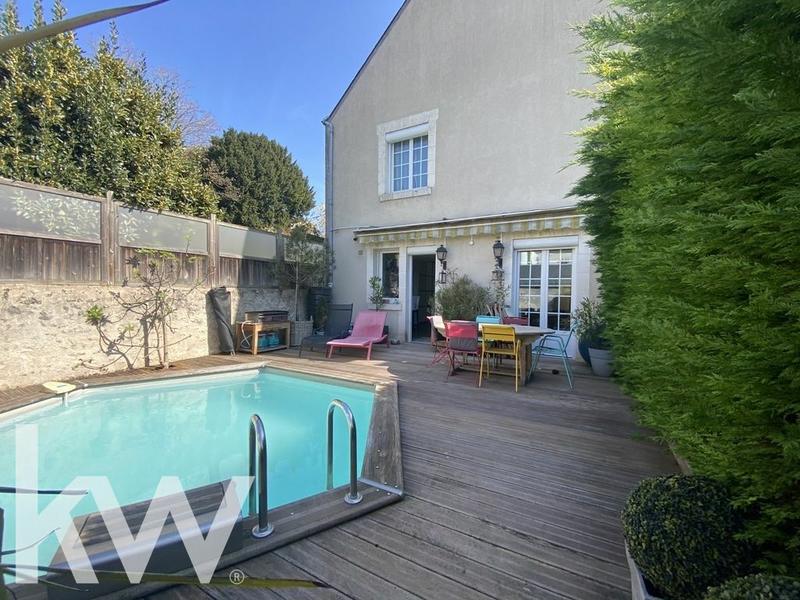 Maison - 200 m² - 5 pièces