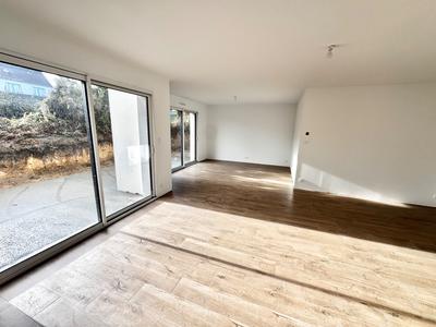 Maison - 103 m² - 5 pièces