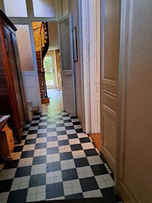 Maison - 191 m² - 8 pièces