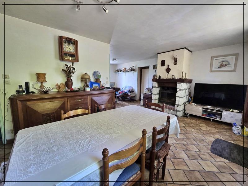 Maison - 100 m² - 5 pièces