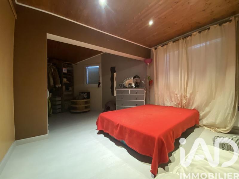 Maison - 187 m² - 7 pièces