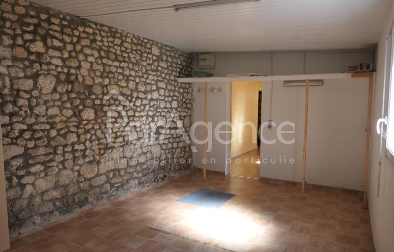Local commercial - 146 m² - 7 pièces