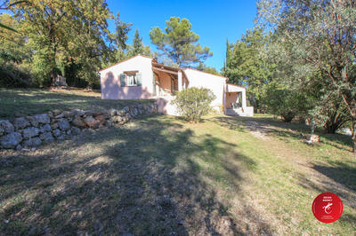 Villa - 96 m² - 5 pièces